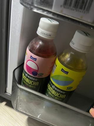 더그레잇티 콤부차 [매일유업] 더그레잇티 44kcal 콤부차 300ml *12개입 (오리지널 6개+베리리치 6개) — 5점을 준 리뷰어가 2023년 9월 올린 사용 사진