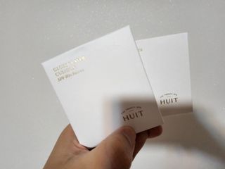 위뜨 글로시 레이어 쿠션 — 3점을 준 리뷰어가 2022년 7월 올린 사용 사진
