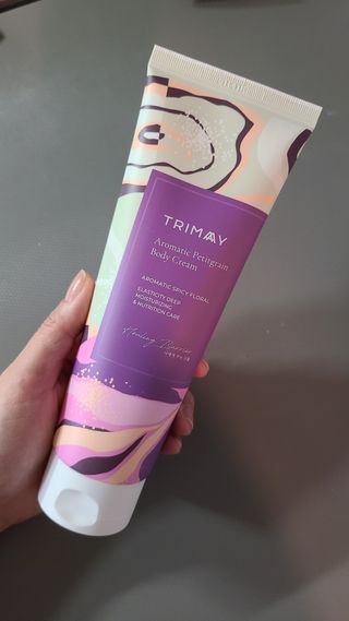 트리마이 주름개선 기능성의 퍼퓸 바디케어, 힐링 베리어 바디크림 3종 택1 — 5점을 준 리뷰어가 2022년 10월 올린 사용 사진
