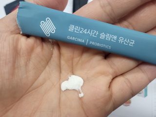 클린24시간 슬림앤유산균 1박스 (3.5g X 15포) — 4점을 준 리뷰어가 2022년 7월 올린 사용 사진