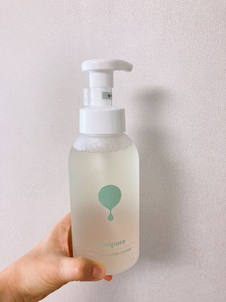 아미퓨어 [라이브] 피부장벽 강화를 위한 머랭 버블 클렌저 천연계면활성제로 온가족 사용가능 — 5점을 준 리뷰어가 2021년 7월 올린 사용 사진