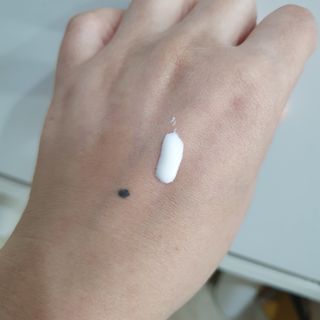 스킨큐어 산다화 유기농 레몬썬크림 — 5점을 준 리뷰어가 2022년 4월 올린 사용 사진