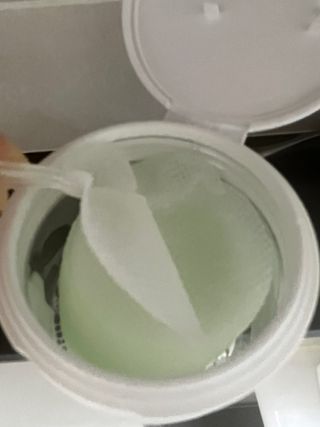 디에이브 더마-테카 바이옴 카밍패드 60매 — 5점을 준 리뷰어가 2022년 11월 올린 사용 사진