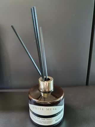 멈칫(MUMCHIT) 멈칫 바이오톡스 디퓨저 2개입 — 5점을 준 리뷰어가 2022년 1월 올린 사용 사진