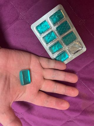 마요라 히말라야 솔트 캔디 2종-페퍼민트 맛, 라임민트 맛 — 5점을 준 리뷰어가 2023년 1월 올린 사용 사진