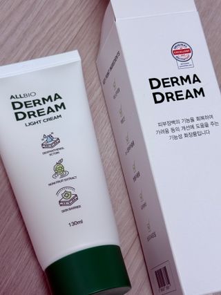 ★스마트 스토어 [올바이오] 더마크림 라이트 크림 130ml 저자극 보습 가려움개선 — 4.5점을 준 리뷰어가 2025년 2월 올린 사용 사진