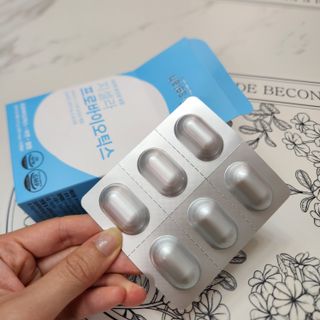 [지셀라] 프로바이오틱스 100억 유산균 보장 (1개월분 / 350mg X 30캡슐) — 5점을 준 리뷰어가 2023년 5월 올린 사용 사진