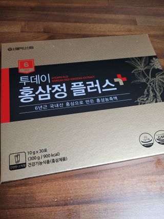 서울약사신협_투데이홍삼정플러스스틱_10g x 30포 — 5점을 준 리뷰어가 2021년 5월 올린 사용 사진