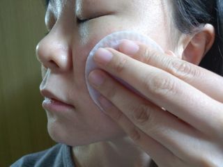 랑벨 비타 에너지 잡티 앰플 패드 65매 (투명하고 밝은 얼굴 광채패드) — 5점을 준 리뷰어가 2022년 5월 올린 사용 사진