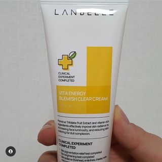 랑벨 비타 에너지 잡티 크림 75ml (피부 속 기미완화크림) — 5점을 준 리뷰어가 2022년 5월 올린 사용 사진