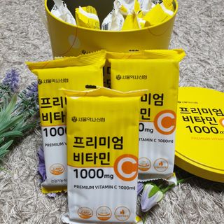 서울약사신협 프리미엄비타민C1000_2.5G x 100포 — 4점을 준 리뷰어가 2021년 5월 올린 사용 사진