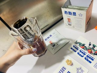 라까프 베트남 핀 커피 드립백 7개입 — 4점을 준 리뷰어가 2022년 9월 올린 사용 사진