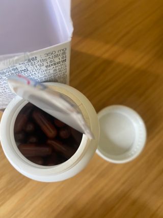 프리마인 홍삼의 강력한 에너지, 이제는 흡수율을 높인 최첨단 캡슐로 간편하게 초고속 충전하세요. — 5점을 준 리뷰어가 2022년 6월 올린 사용 사진