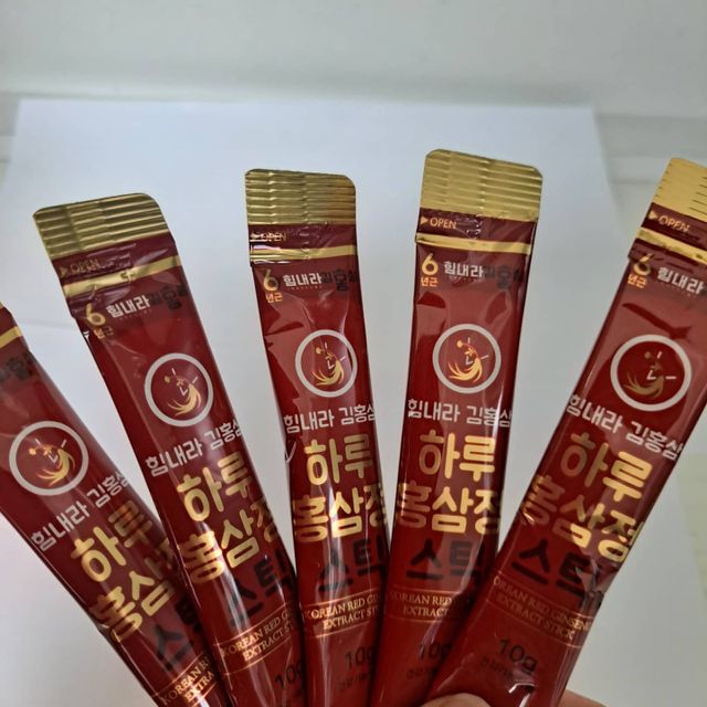 힘내라김홍삼 하루홍삼정스틱 10g x 10포 리뷰 사진