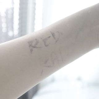 레드투래드 안티더스트 클렌징 오일 150ml — 3.5점을 준 리뷰어가 2021년 10월 올린 사용 사진