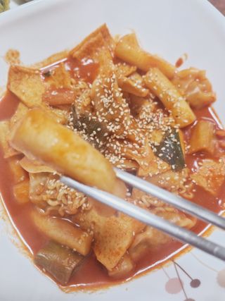응큼떡볶이 — 5점을 준 리뷰어가 2021년 3월 올린 사용 사진
