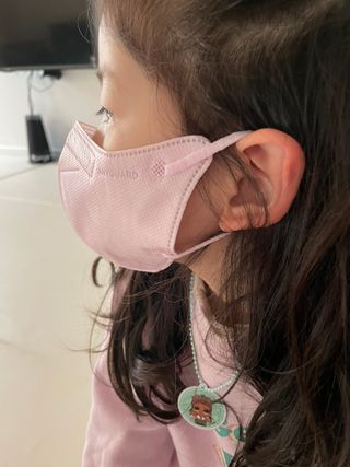 애니가드키즈 새부리형  소형L 5컬러 각 10매입 [크리미베이지, 코튼핑크, 블루레이크, 페일로즈, 민트그린] — 5점을 준 리뷰어가 2022년 2월 올린 사용 사진