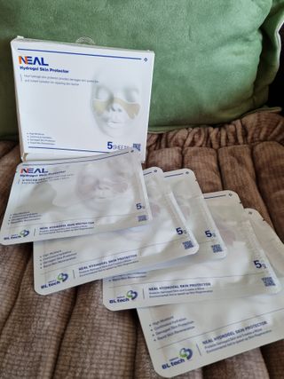 건강누리인터내셔날 닐 하이드로겔 스킨 프로텍터 골프패치 [1BOX=5매입] — 3점을 준 리뷰어가 2022년 5월 올린 사용 사진