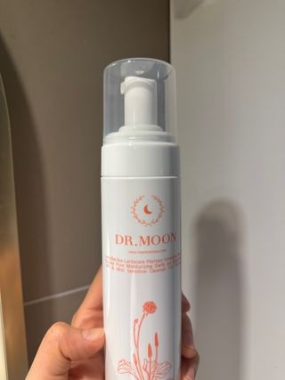 MF프리 [닥터문] 유산균 락토케어 질경초 여성청결제 200ml (폼타입) — 4.5점을 준 리뷰어가 2024년 12월 올린 사용 사진