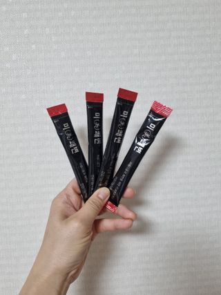 새롬바이오 리생 [미쾌변] 차전자피 식이섬유 건강기능식품 3팩 — 4점을 준 리뷰어가 2021년 6월 올린 사용 사진