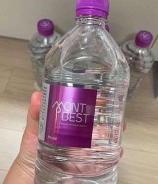 몽베스트 MONTBEST 1L 12입 — 4점을 준 리뷰어가 2022년 4월 올린 사용 사진
