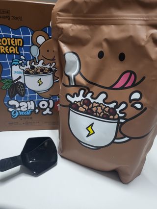 바디랩 체중조절용 프로틴시리얼 그래잇 — 5점을 준 리뷰어가 2022년 4월 올린 사용 사진