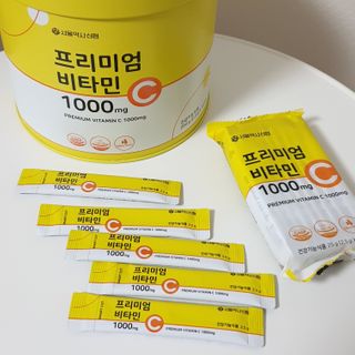 서울약사신협 프리미엄비타민C1000_2.5G x 100포 — 5점을 준 리뷰어가 2021년 1월 올린 사용 사진