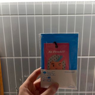 심폐소생소 [오늘도맑음] 차량용 악세사리 공기청정필터 이태리산 자동차용품 내부꾸미기 — 4점을 준 리뷰어가 2021년 12월 올린 사용 사진