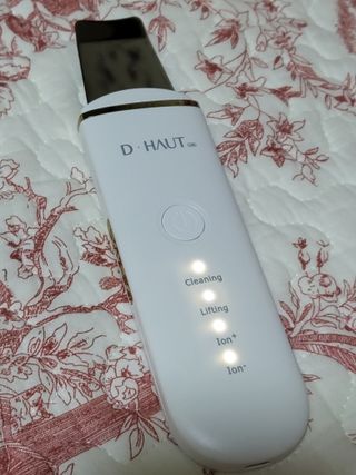 디하우트 랩 4 in 1 갈바닉 아쿠아 워터 필링기 스킨스크러버 — 4점을 준 리뷰어가 2021년 11월 올린 사용 사진