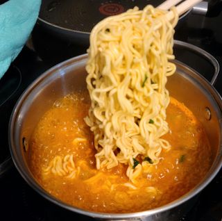 [풀무원] 자연은맛있다 정면, 백면, 홍면  세트 — 5점을 준 리뷰어가 2021년 4월 올린 사용 사진