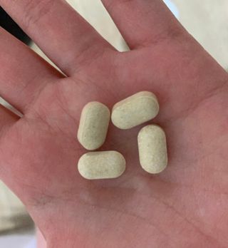 프리마인 평생 써야하는 관절의 건강을 위한 완벽설계 솔루션 관절n마디케어 플러스 120정 — 4.5점을 준 리뷰어가 2021년 10월 올린 사용 사진