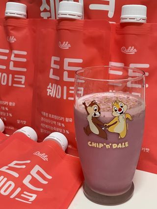 [덜다] 든든 식물성 단백질 쉐이크 40g X 7입 (곡물/딸기) — 5점을 준 리뷰어가 2023년 8월 올린 사용 사진