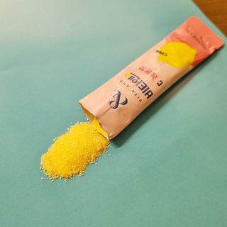 비타앤C 레몬맛, 망고맛 — 5점을 준 리뷰어가 2021년 5월 올린 사용 사진