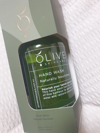 올리브 오일 스킨케어 컴퍼니 [OOSC] 촉촉 깨끗 내추럴리 너리시드 핸드워시 500ml — 4점을 준 리뷰어가 2021년 4월 올린 사용 사진