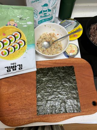 해풀잎 누구나 김밥*1ea [(혼합야채 35g *1ea,  김밥김 (5g, 5ea),  양념간장 (6g, 5ea), 참기름(5g, 2ea)] — 5점을 준 리뷰어가 2022년 8월 올린 사용 사진