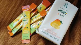 비타앤C 레몬맛, 망고맛 — 5점을 준 리뷰어가 2021년 5월 올린 사용 사진