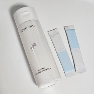 나우 [리브엠] 화해 1등 클렌징 파우더! 모공&피지 말끔순삭 — 5점을 준 리뷰어가 2023년 6월 올린 사용 사진
