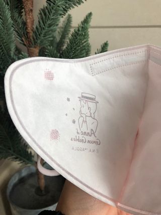 [숨그림]  덴탈마스크 짱구 우리아이 그리고 내가 쓰는 믿을수있는 케릭터 마스크  16종 — 5점을 준 리뷰어가 2021년 10월 올린 사용 사진