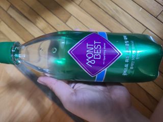몽베스트 Montbest with Sparkling water Plain 20병 — 3점을 준 리뷰어가 2022년 8월 올린 사용 사진