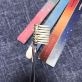 에브리모먼트 에브리 모먼트 칫솔 Every moment toothbrush — 5점을 준 리뷰어가 2022년 2월 올린 사용 사진