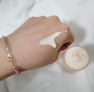 산수시 데포 세럼 수분 물광 비타민 에센스 50ml 기초화장품 — 5점을 준 리뷰어가 2021년 7월 올린 사용 사진