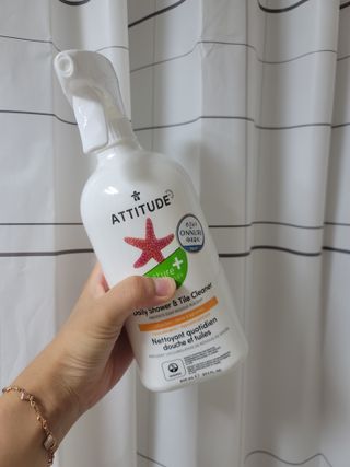 에티튜드 천연 데일리 욕조 클리너 EWG 그린 욕조세제 저자극 하이포알러제닉 친환경 비건 — 5점을 준 리뷰어가 2022년 8월 올린 사용 사진