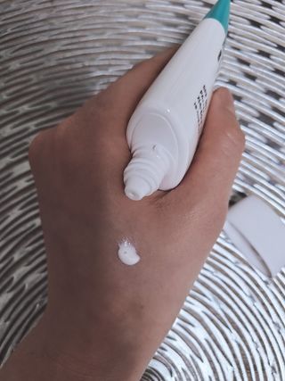 부쉬맨 워터프루프 프로 선크림 50g SPF50+ PA++++ — 5점을 준 리뷰어가 2023년 4월 올린 사용 사진