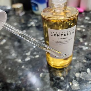 MF[스킨1004] 마다가스카르 센텔라 앰플 100ml — 5점을 준 리뷰어가 2024년 5월 올린 사용 사진