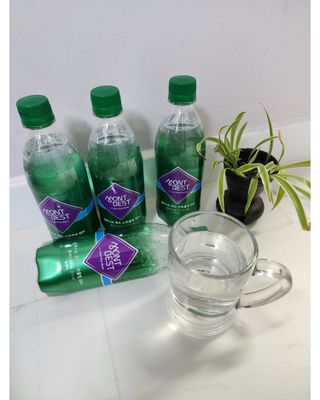 몽베스트 Montbest with Sparkling water Plain 20병 — 5점을 준 리뷰어가 2022년 9월 올린 사용 사진