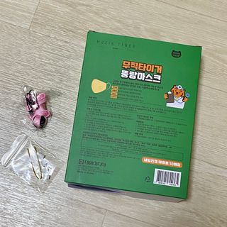 [숨그림]  덴탈마스크 짱구 우리아이 그리고 내가 쓰는 믿을수있는 케릭터 마스크  16종 — 5점을 준 리뷰어가 2021년 10월 올린 사용 사진