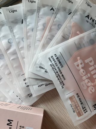 [애니가드] 셋업 메베마스크라이트  (대형 4컬러 + 중형 4컬러) — 5점을 준 리뷰어가 2022년 6월 올린 사용 사진