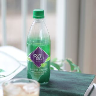 몽베스트 Montbest with Sparkling water Lime20병 — 5점을 준 리뷰어가 2023년 3월 올린 사용 사진