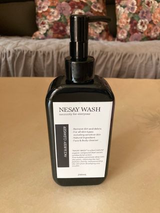 NESAY 네세이 올인원 트러블 워시 250mL — 4.5점을 준 리뷰어가 2021년 3월 올린 사용 사진