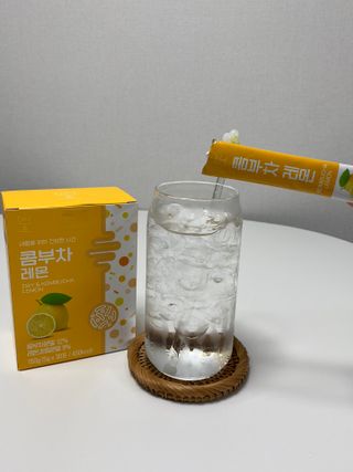 참앤들황토농원 7가지 맛! 탄산 톡톡! 스파클링! 데이앤 콤부차 7종 10포 1박스씩 ★총 7박스★ — 5점을 준 리뷰어가 2023년 2월 올린 사용 사진